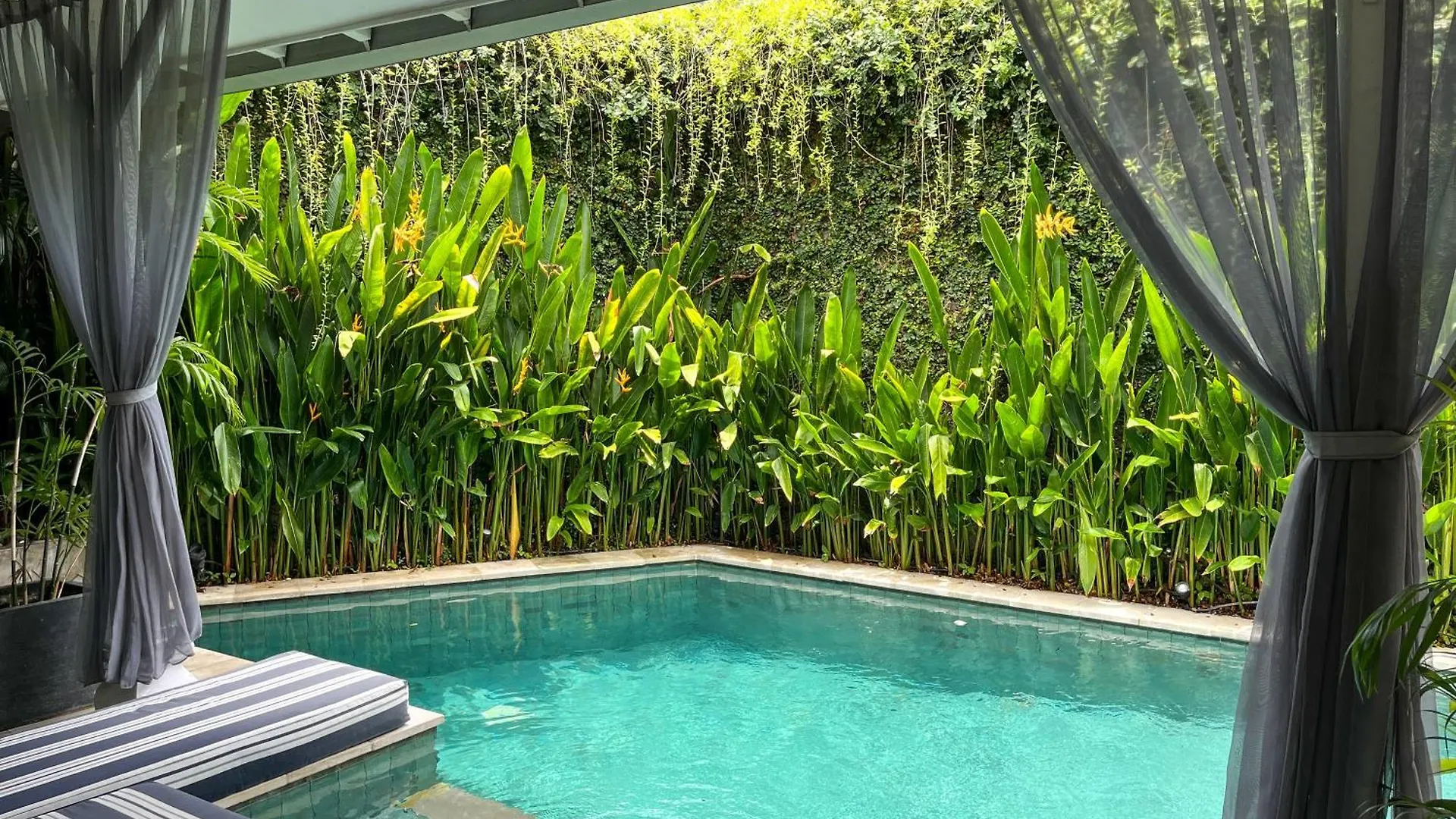 Ozamiz Villa Seminyak By Villas R Us Indonesia